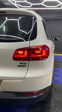 VOLKSWAGEN TIGUAN 2.0 TDi B/MOT TREND-FUN