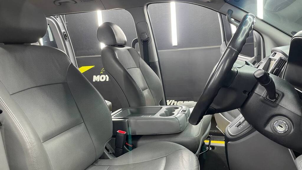 HYUNDAI H-1 2.5 CRDI A/T/ 2.5 ELITE A/T