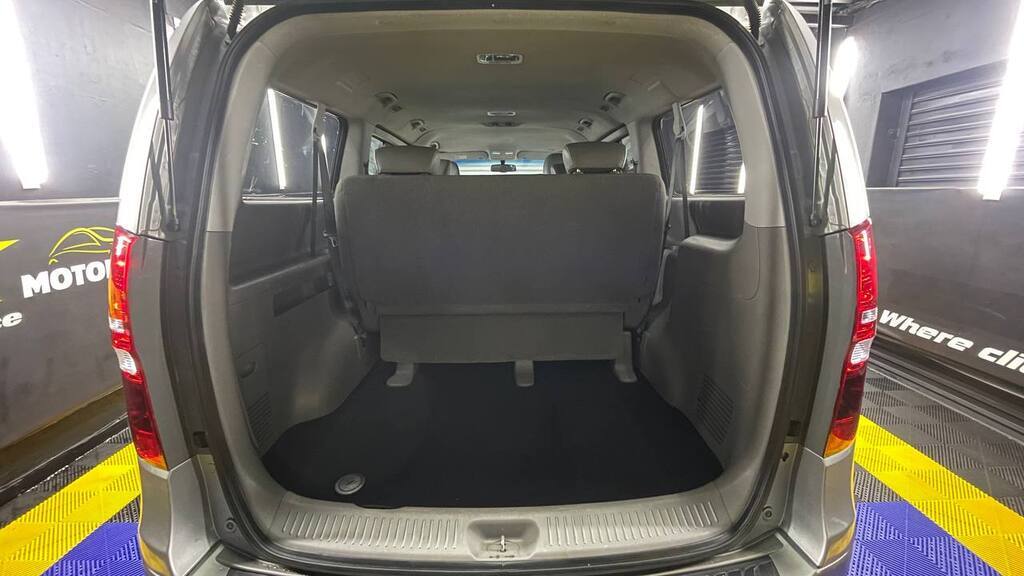 HYUNDAI H-1 2.5 CRDI A/T/ 2.5 ELITE A/T