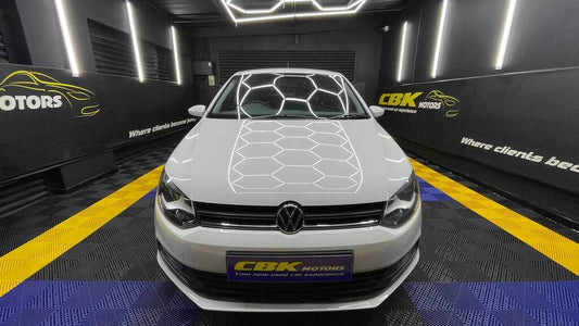 VOLKSWAGEN - POLO VIVO 1.4 COMFORTLINE (5DR)