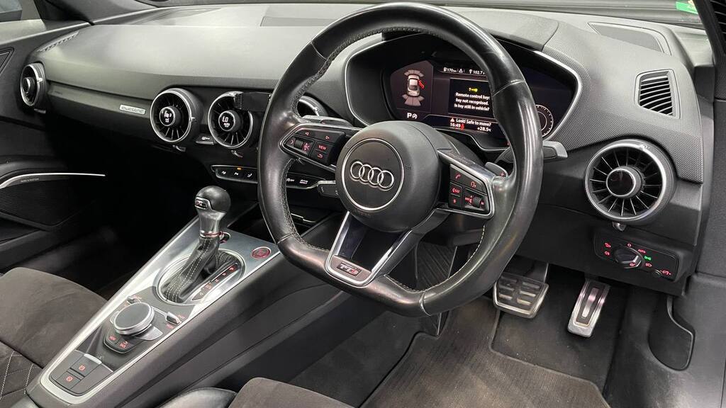 AUDI - TTS QUATTRO COUPE S TRONIC (228KW)