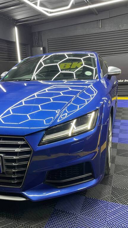 AUDI - TTS QUATTRO COUPE S TRONIC (228KW)