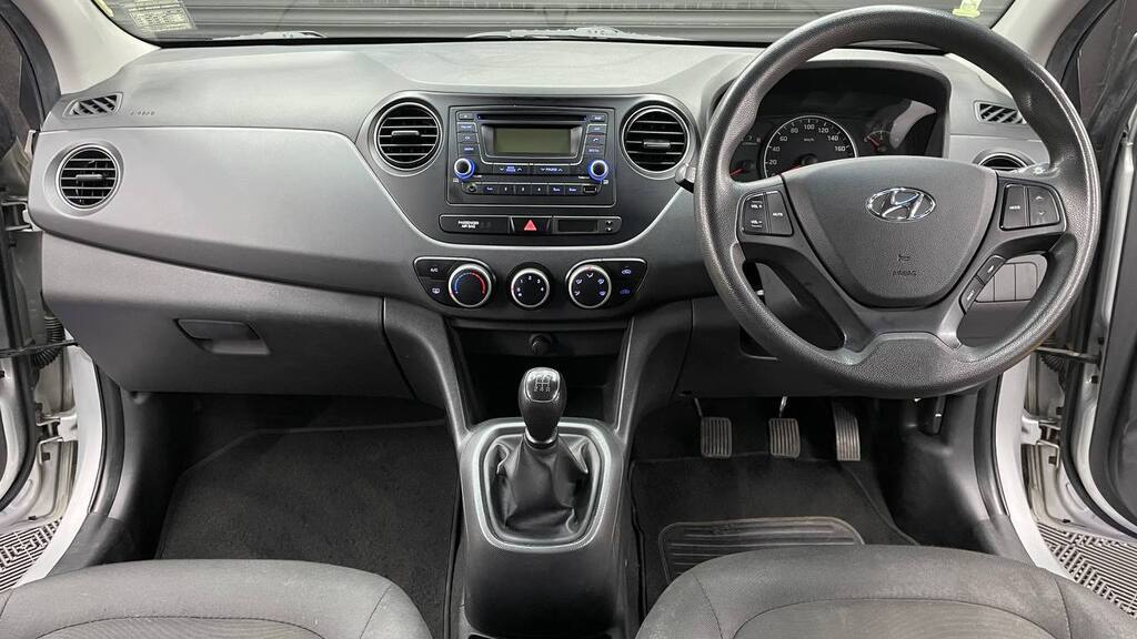 HYUNDAI - GRAND i10 1.25 MOTION