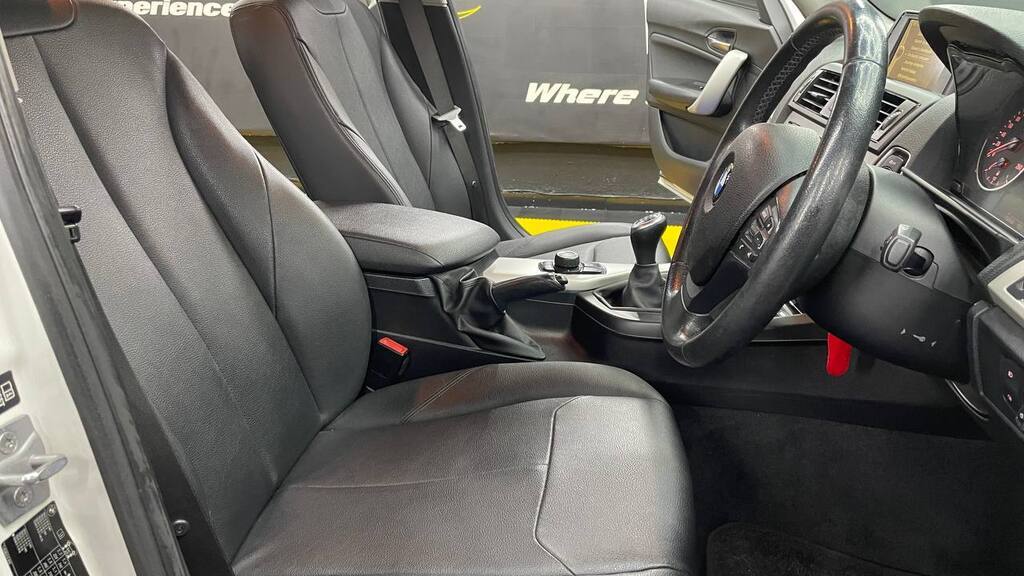 BMW - 116i SPORT LINE 5DR (F20)