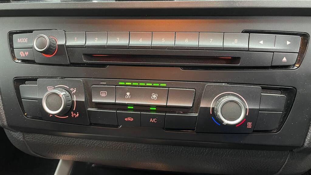 BMW - 116i SPORT LINE 5DR (F20)