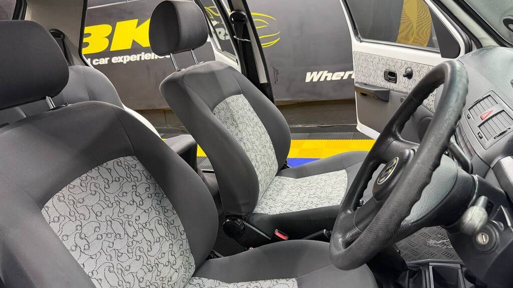 VOLKSWAGEN - CITI RHYTHM 1.4