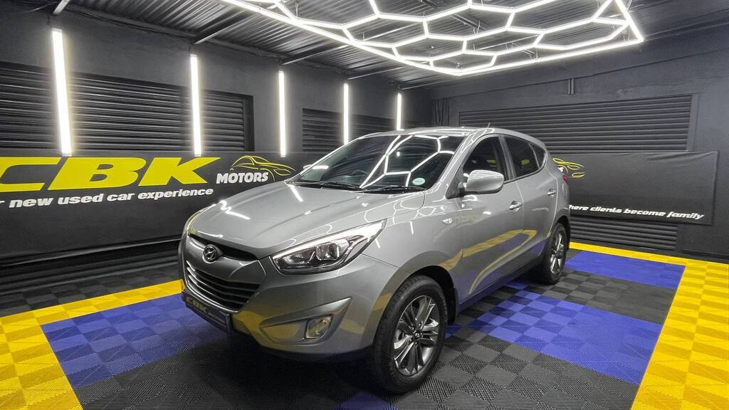 HYUNDAI - iX35 2.0 PREMIUM