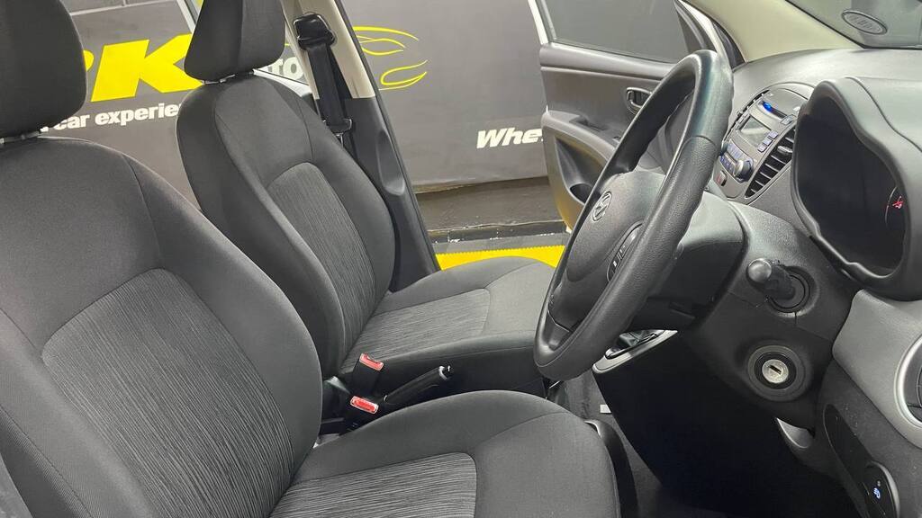 HYUNDAI - i10 1.1 GLS/MOTION