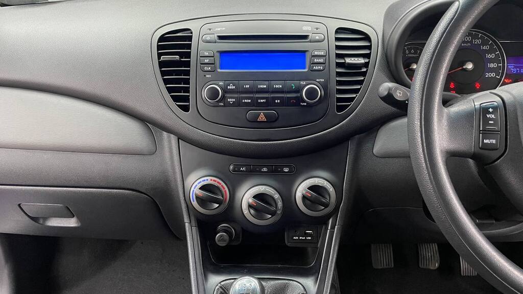 HYUNDAI - i10 1.1 GLS/MOTION