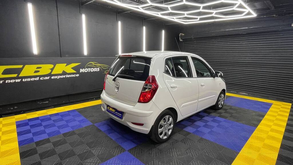 HYUNDAI - i10 1.1 GLS/MOTION