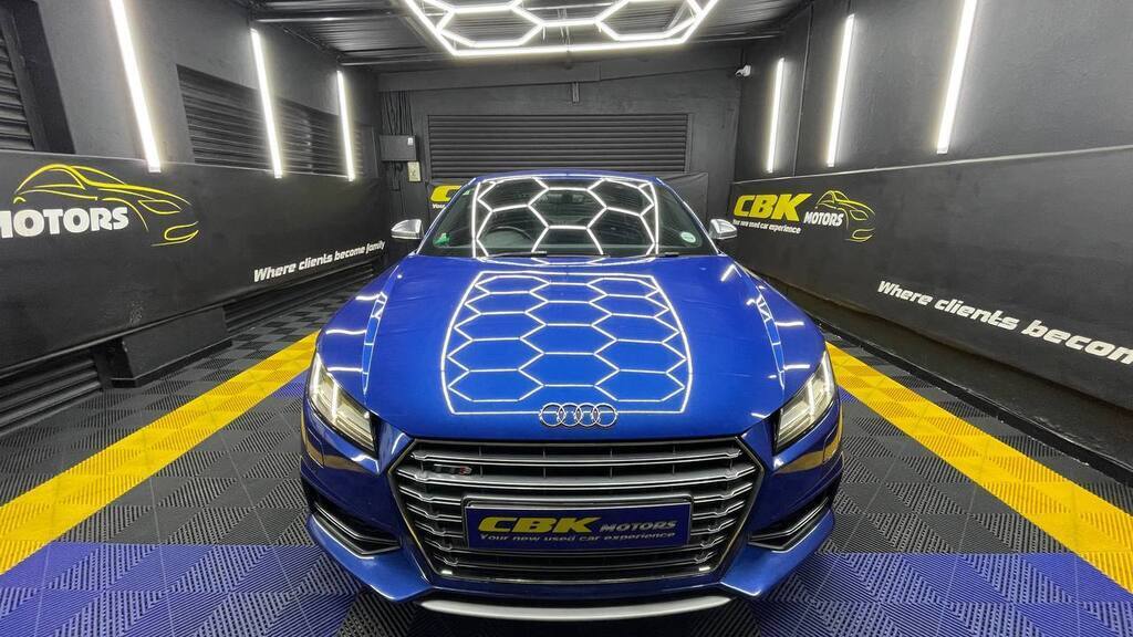 Audi TT S Coupe Quattro