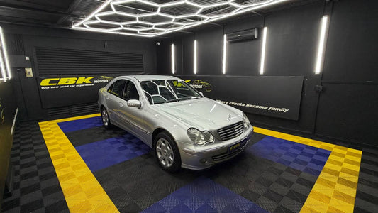 Mercedes-Benz C-Class C180 Kompressor Elegance