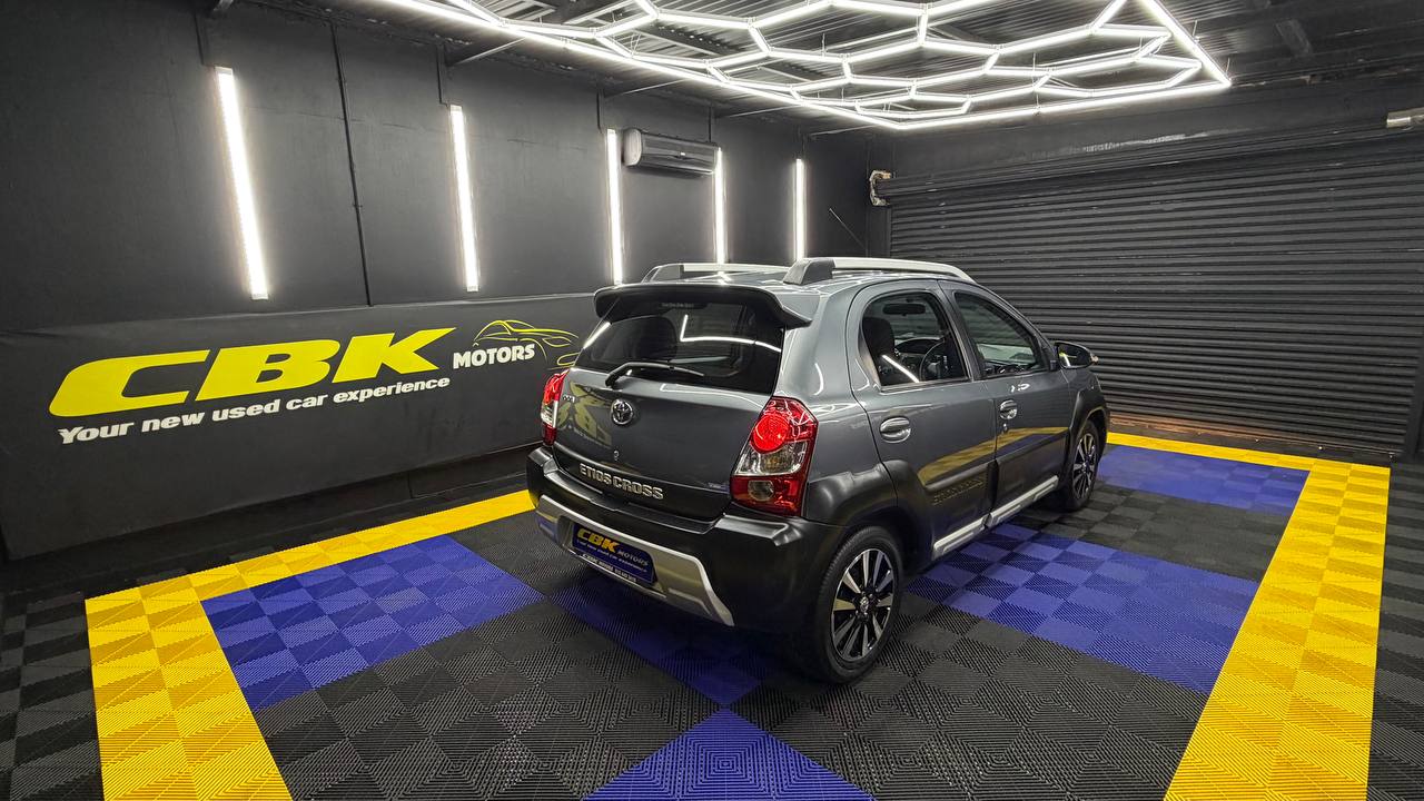 Toyota Etios Cross 1.5 Xs