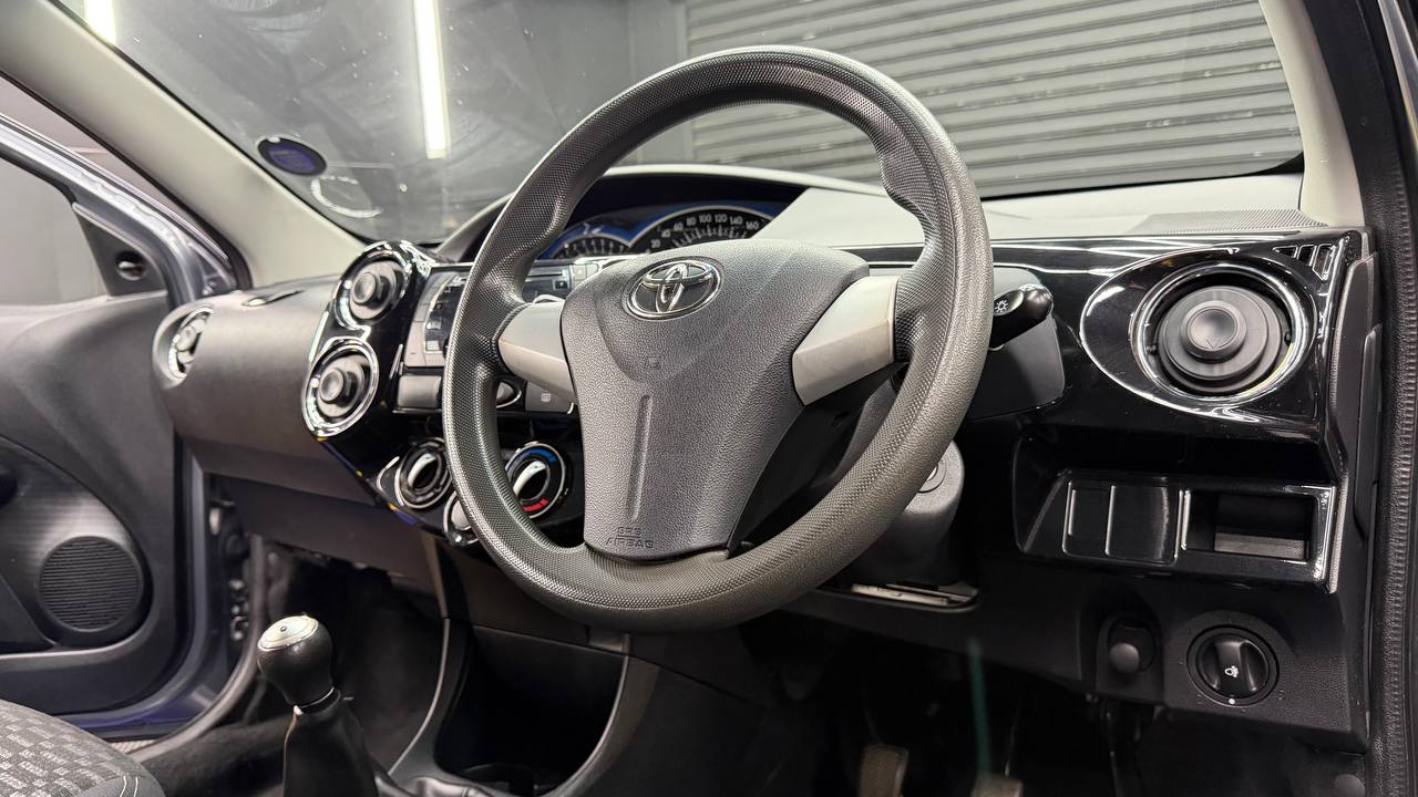 Toyota Etios Cross 1.5 Xs