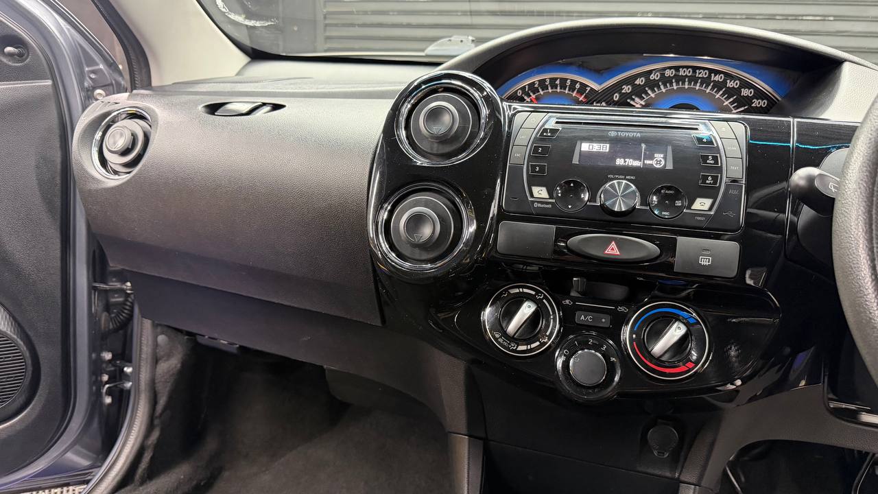 Toyota Etios Cross 1.5 Xs