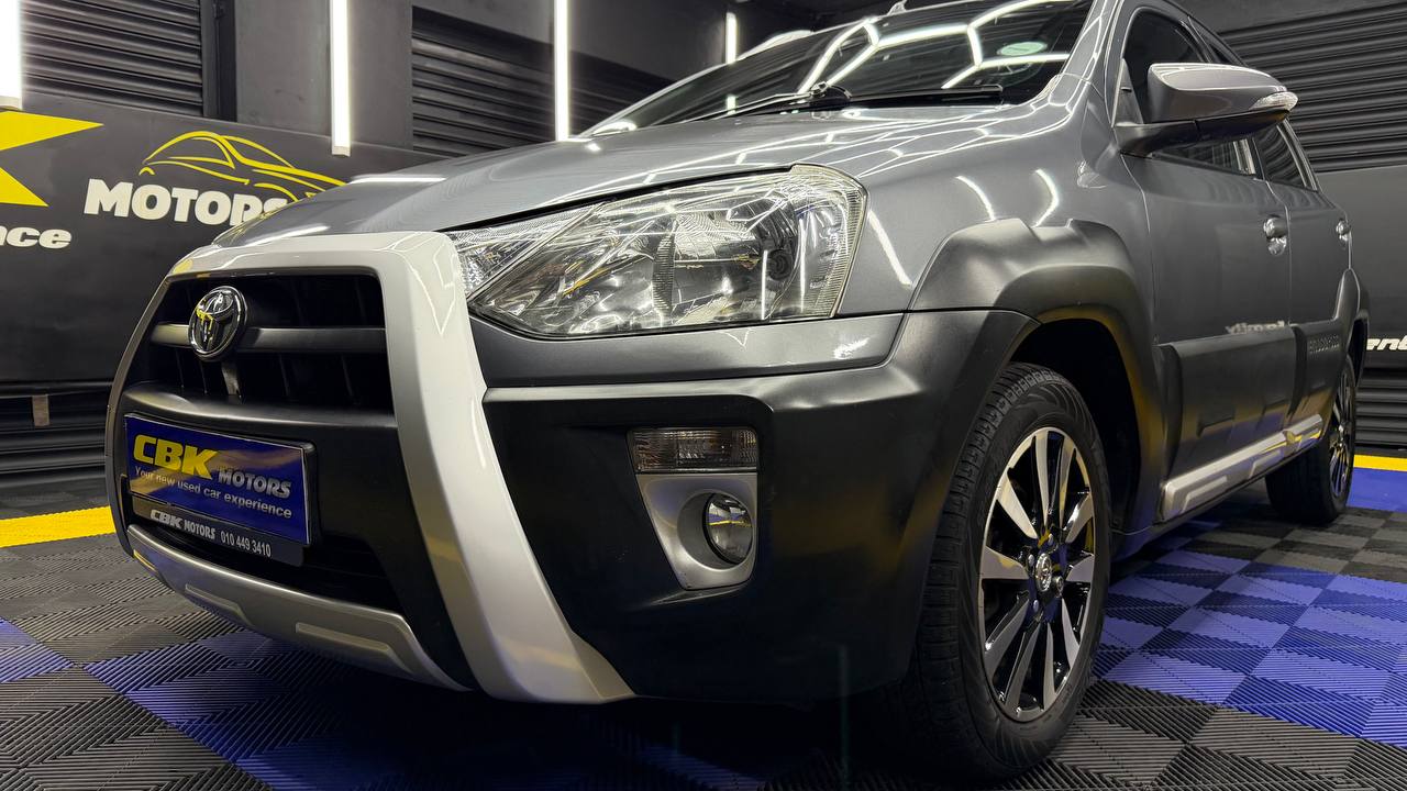 Toyota Etios Cross 1.5 Xs