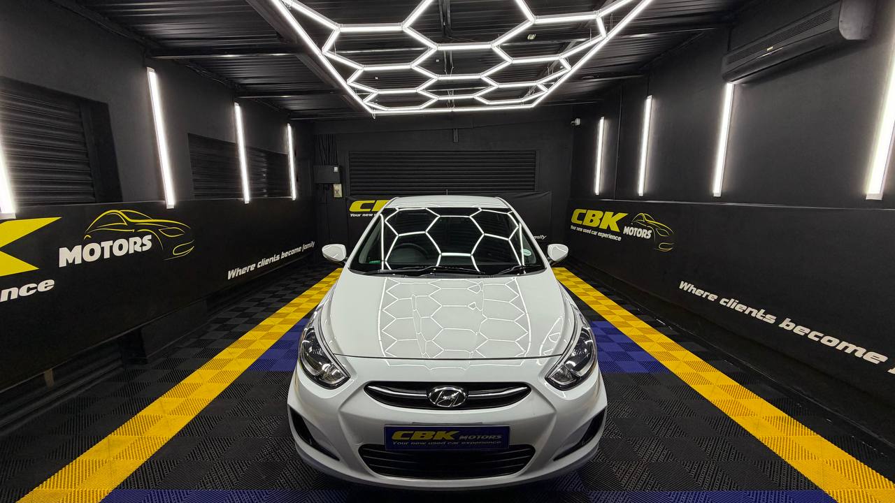 Hyundai Accent Sedan 1.6 Motion