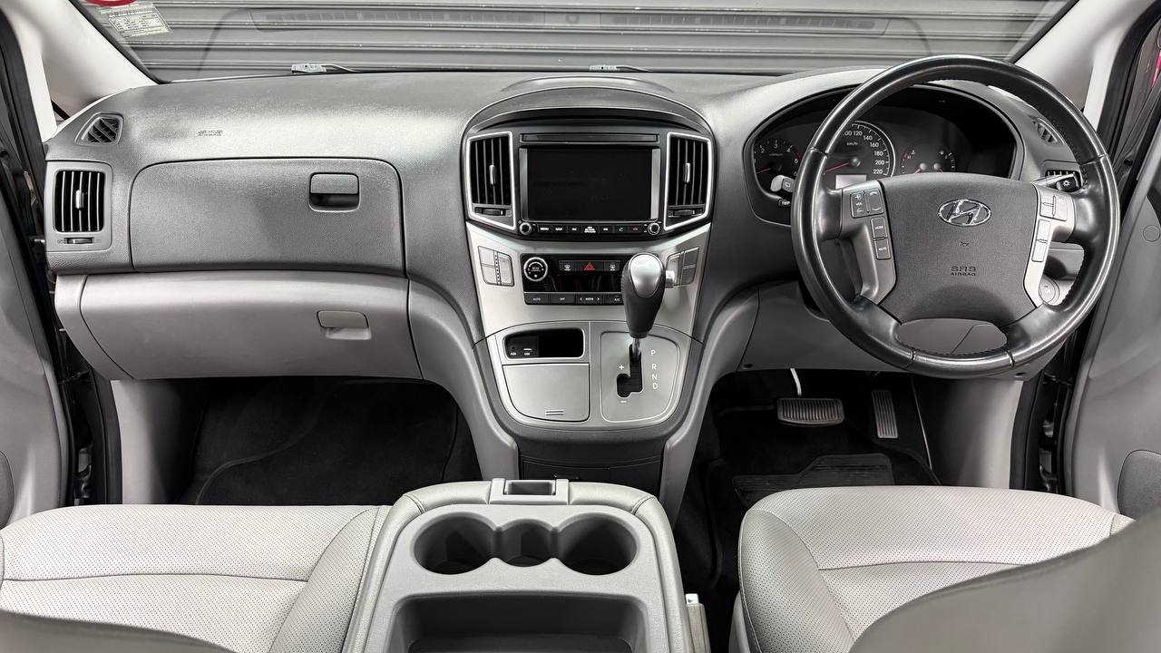 Hyundai H-1 2.5CRDi Wagon GLS