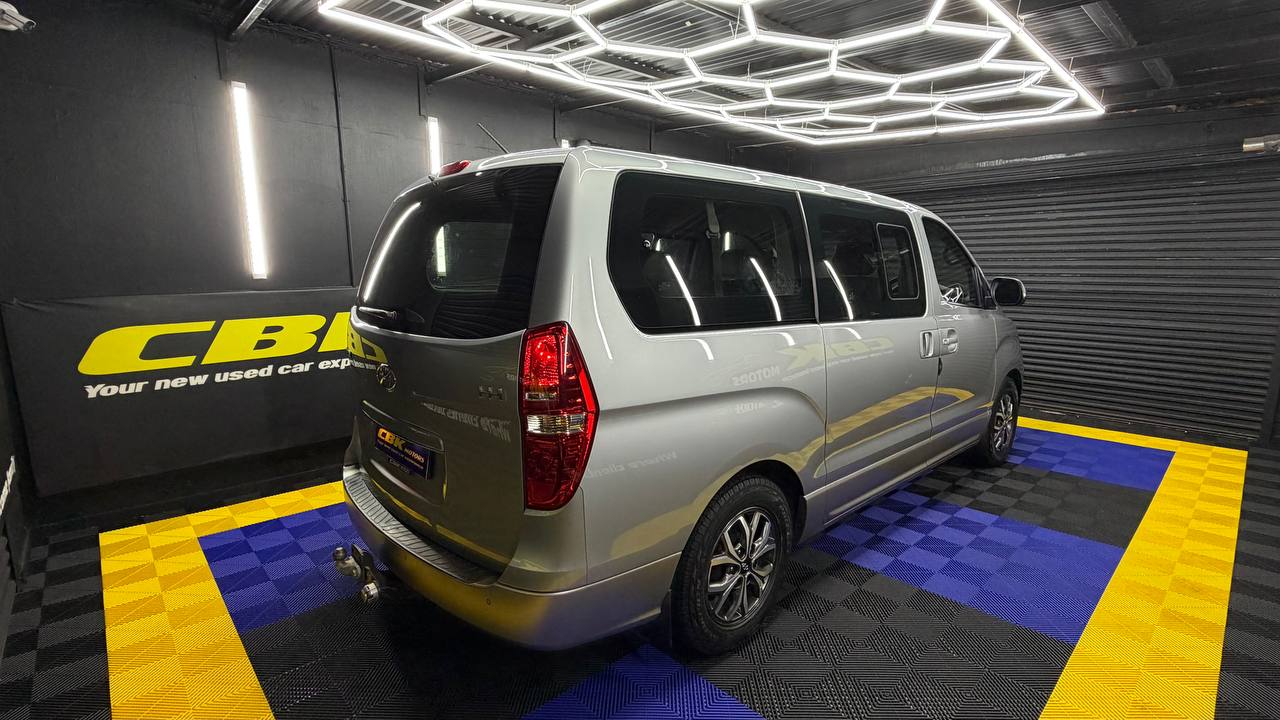 Hyundai H-1 2.5CRDi Wagon GLS