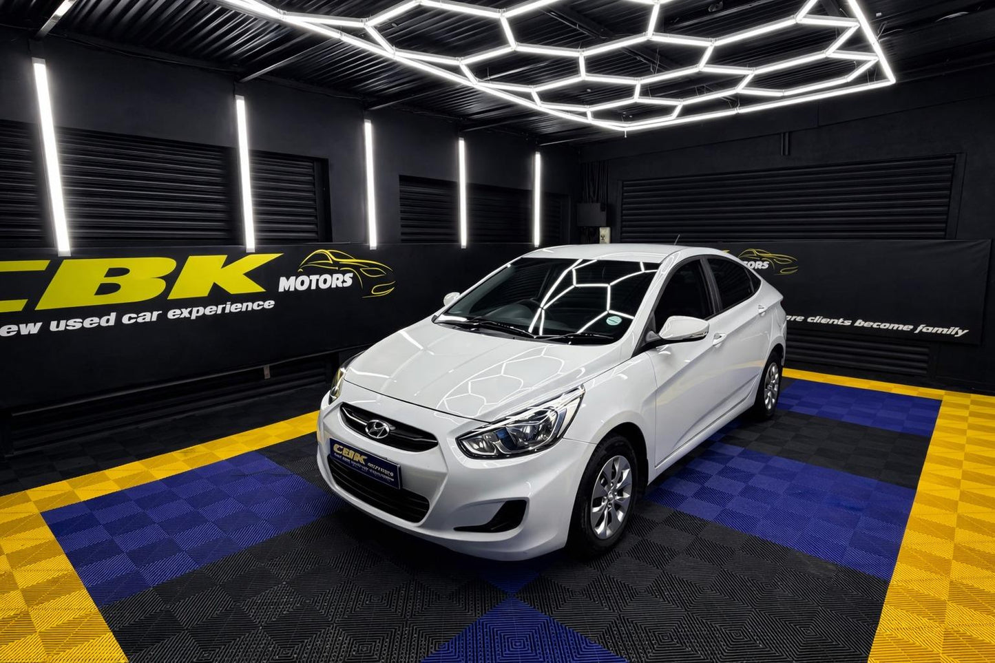 Hyundai Accent Sedan 1.6 Motion
