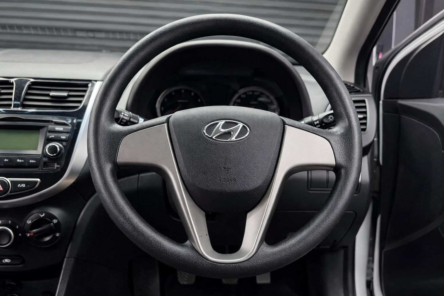 Hyundai Accent Sedan 1.6 Motion