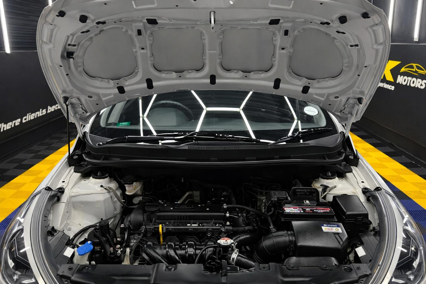 Hyundai Accent Sedan 1.6 Motion