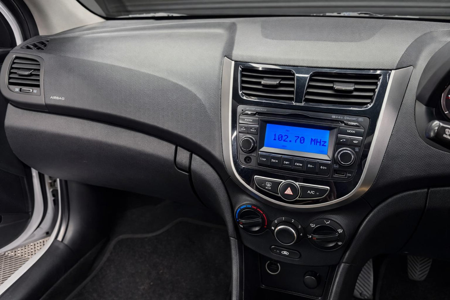 Hyundai Accent Sedan 1.6 Motion