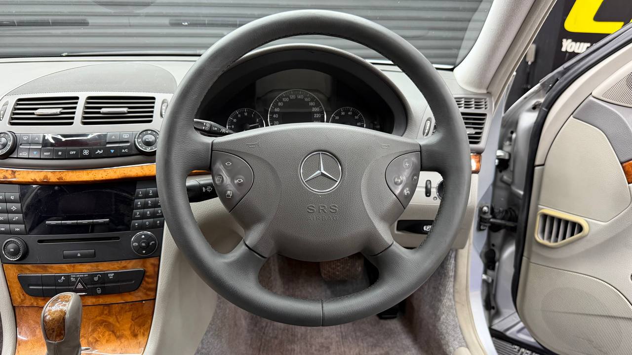Mercedes-Benz E-Class E200 Kompressor
