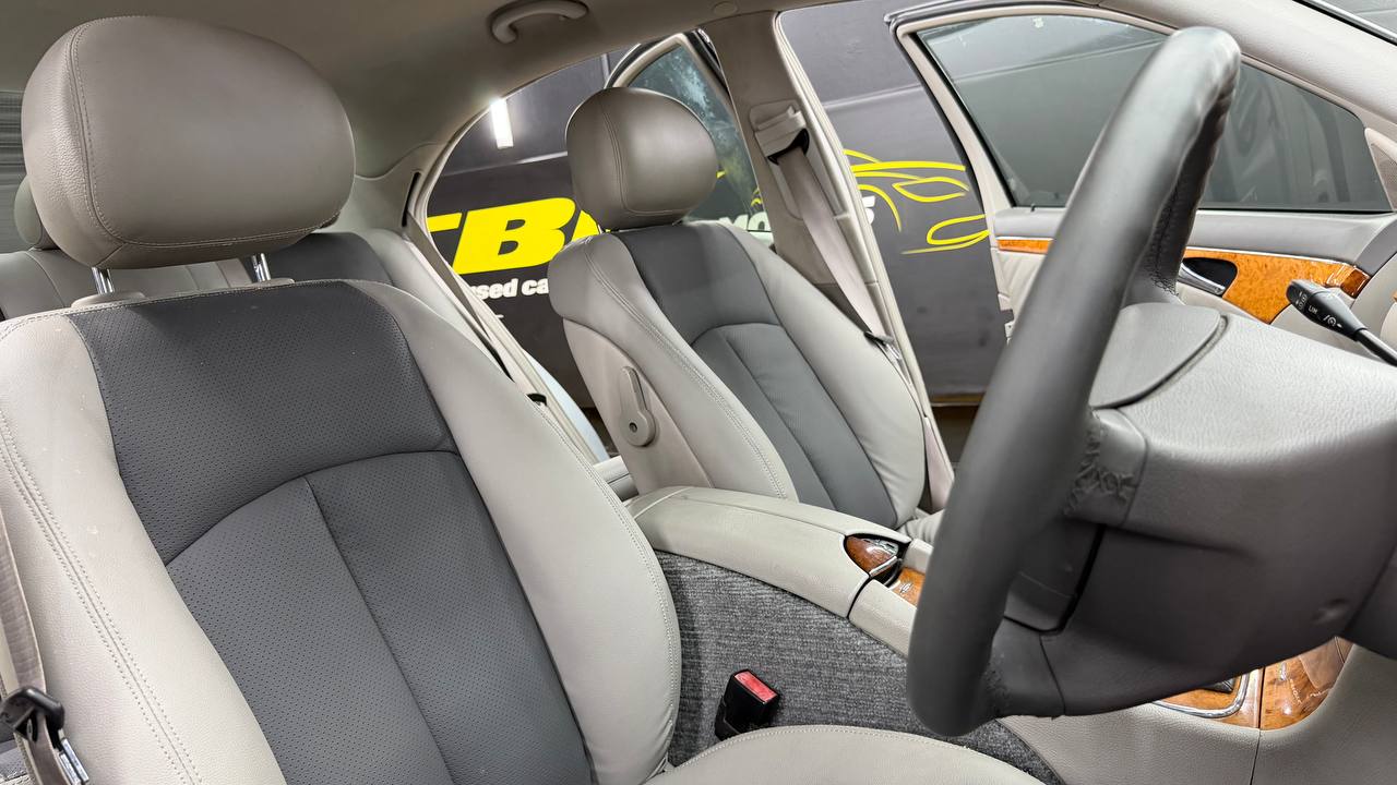 Mercedes-Benz E-Class E200 Kompressor