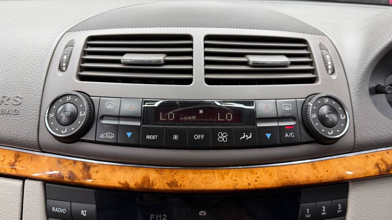 Mercedes-Benz E-Class E200 Kompressor