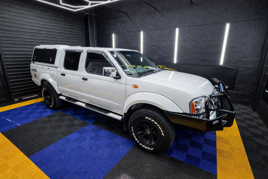 Nissan NP300 Hardbody 2.4 Double Cab 4x4