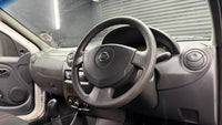 Nissan NP200 1.6i (Aircon) Safety Pack
