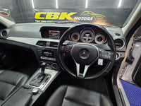 Mercedes-Benz C-Class C200 Avantgarde Auto