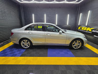 Mercedes-Benz C-Class C200 Avantgarde Auto