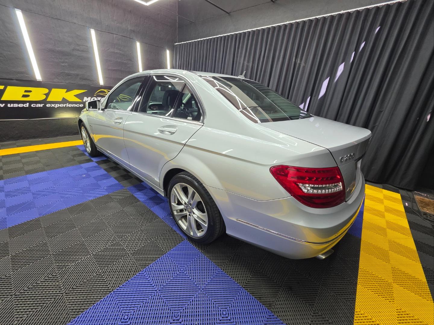 Mercedes-Benz C-Class C200 Avantgarde Auto