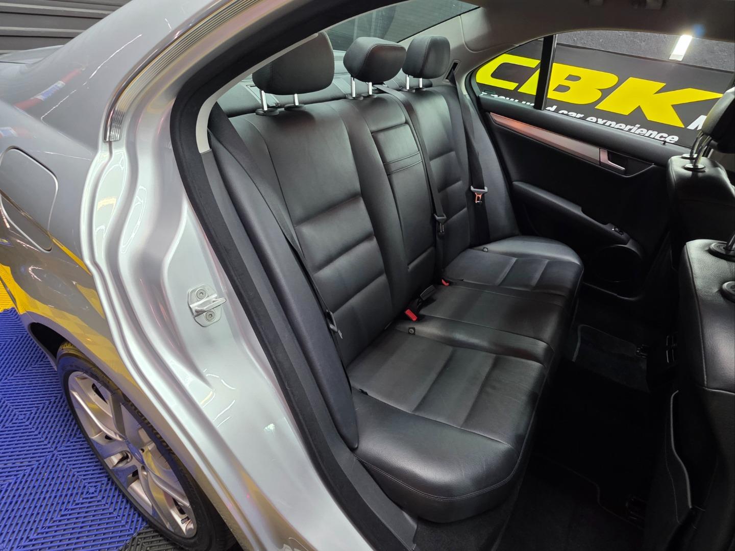 Mercedes-Benz C-Class C200 Avantgarde Auto