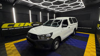 Toyota Hilux 2.4GD (Aircon)