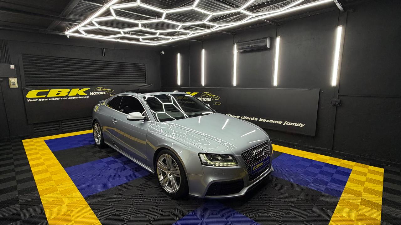 Audi RS5 Coupe Quattro