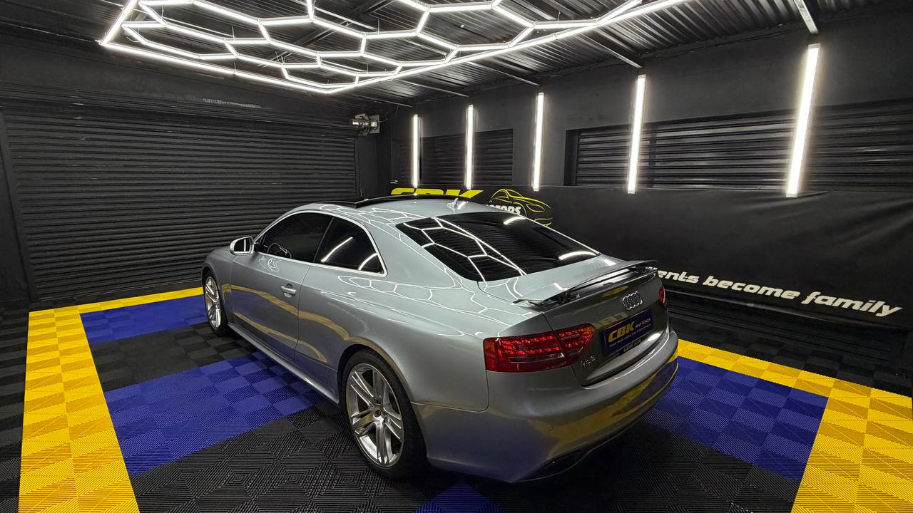 Audi RS5 Coupe Quattro