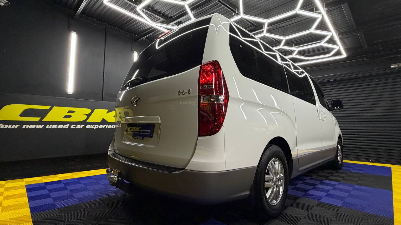 Hyundai H-1 2.5CRDi Wagon GLS