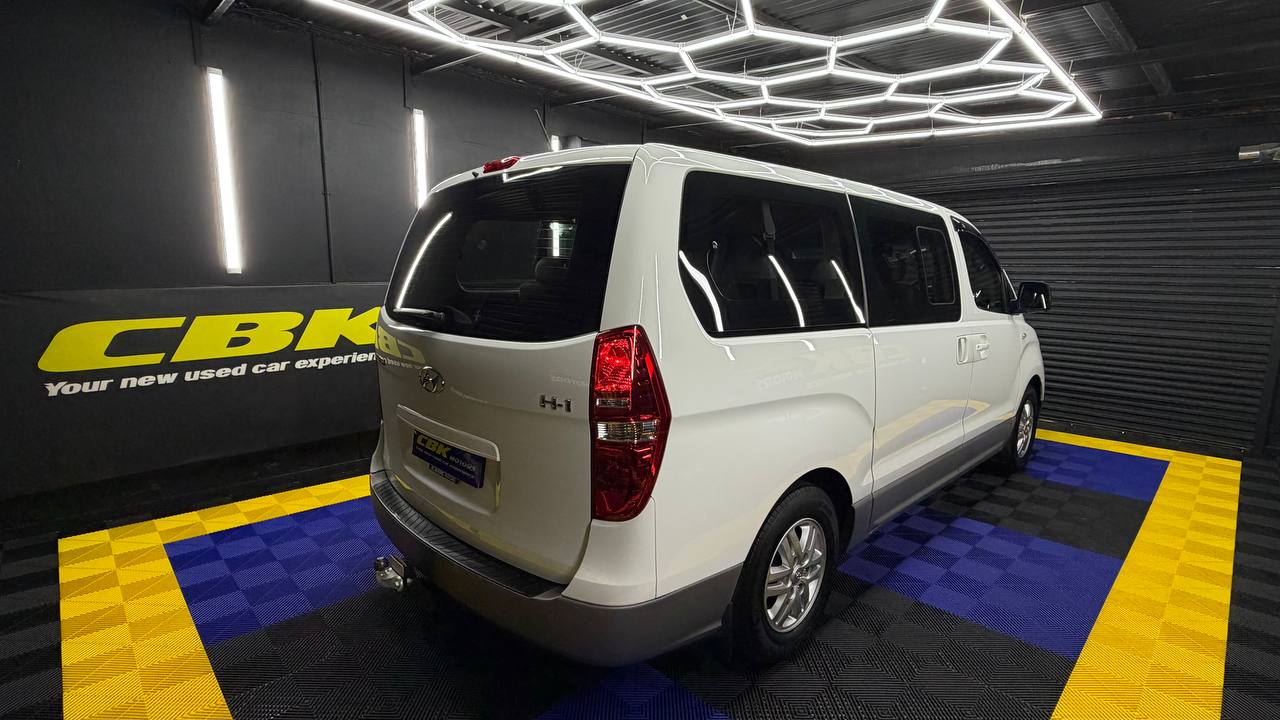 Hyundai H-1 2.5CRDi Wagon GLS