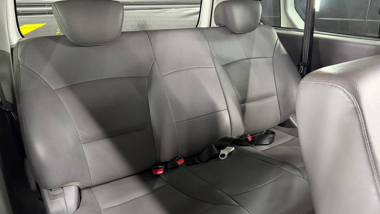 Hyundai H-1 2.5CRDi Wagon GLS