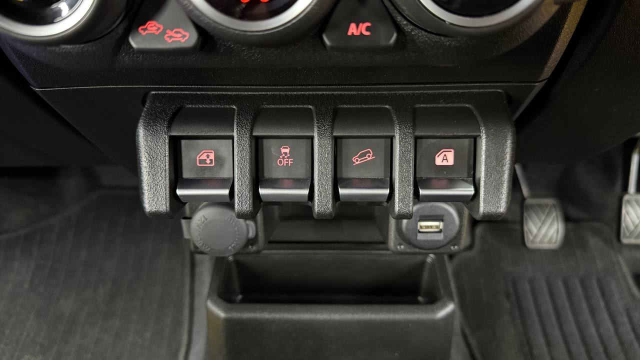 Suzuki Jimny 1.5 GLX AllGrip