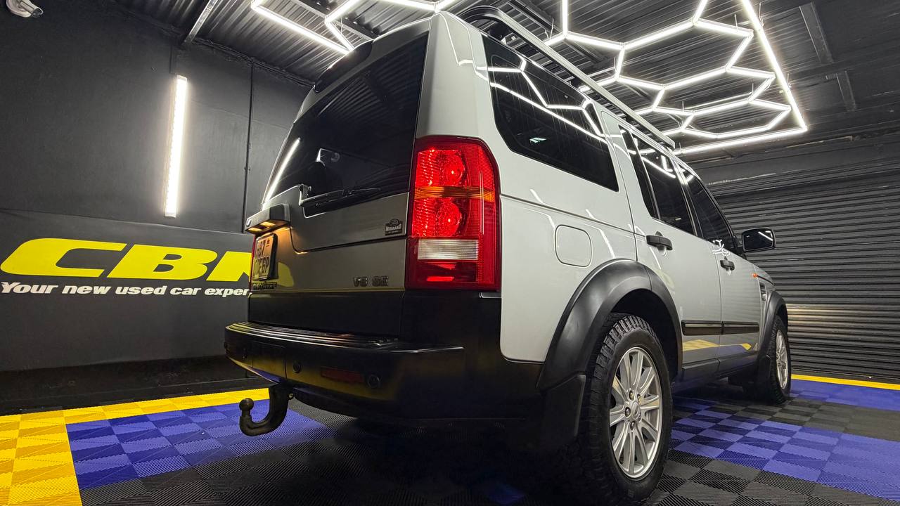 Land Rover Discovery 3 V8 SE
