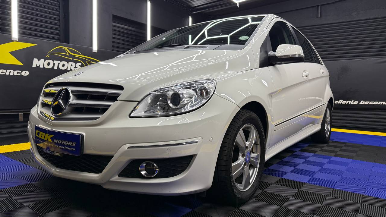 Mercedes-Benz B-Class B200 Turbo Auto