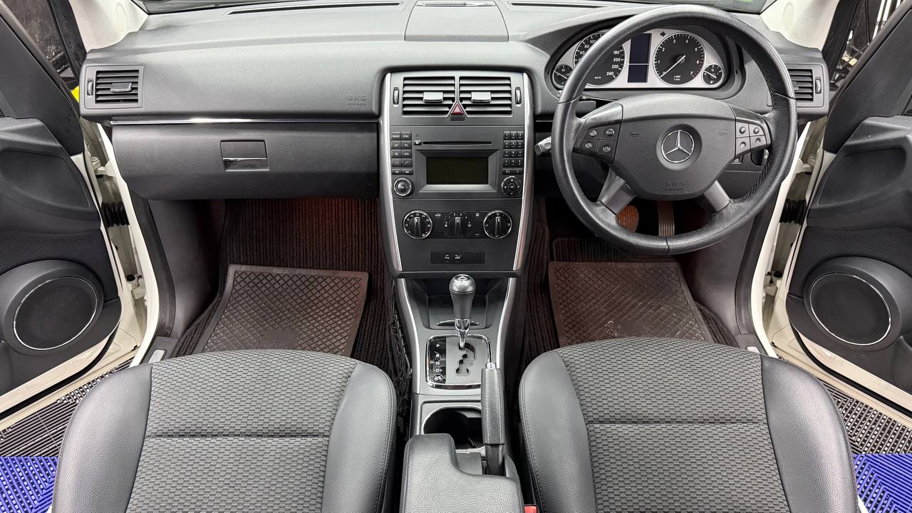 Mercedes-Benz B-Class B200 Turbo Auto