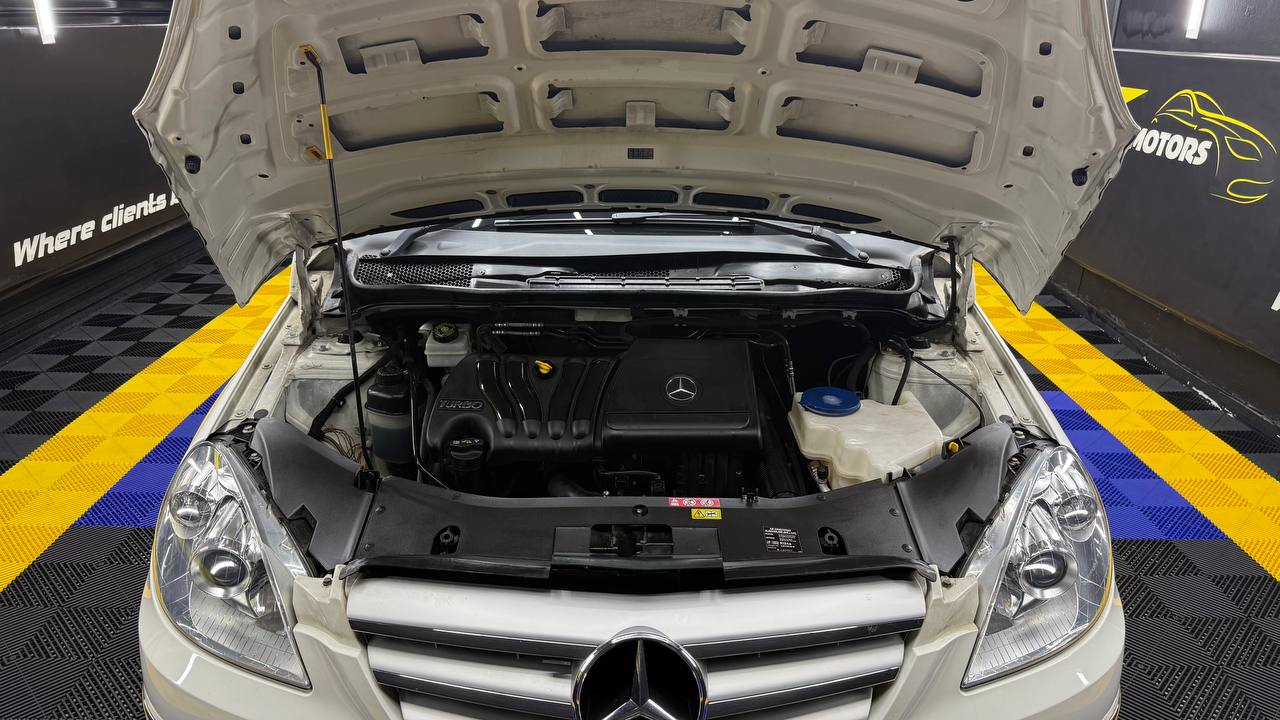 Mercedes-Benz B-Class B200 Turbo Auto