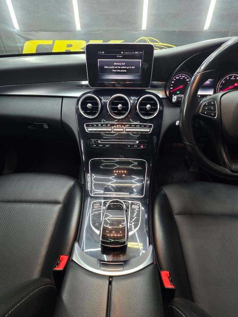 Mercedes-Benz C-Class C200 Avantgarde Auto
