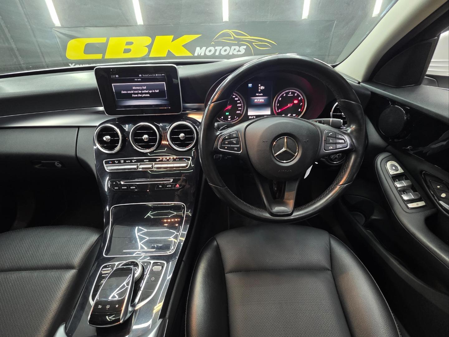 Mercedes-Benz C-Class C200 Avantgarde Auto