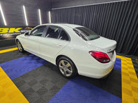 Mercedes-Benz C-Class C200 Avantgarde Auto